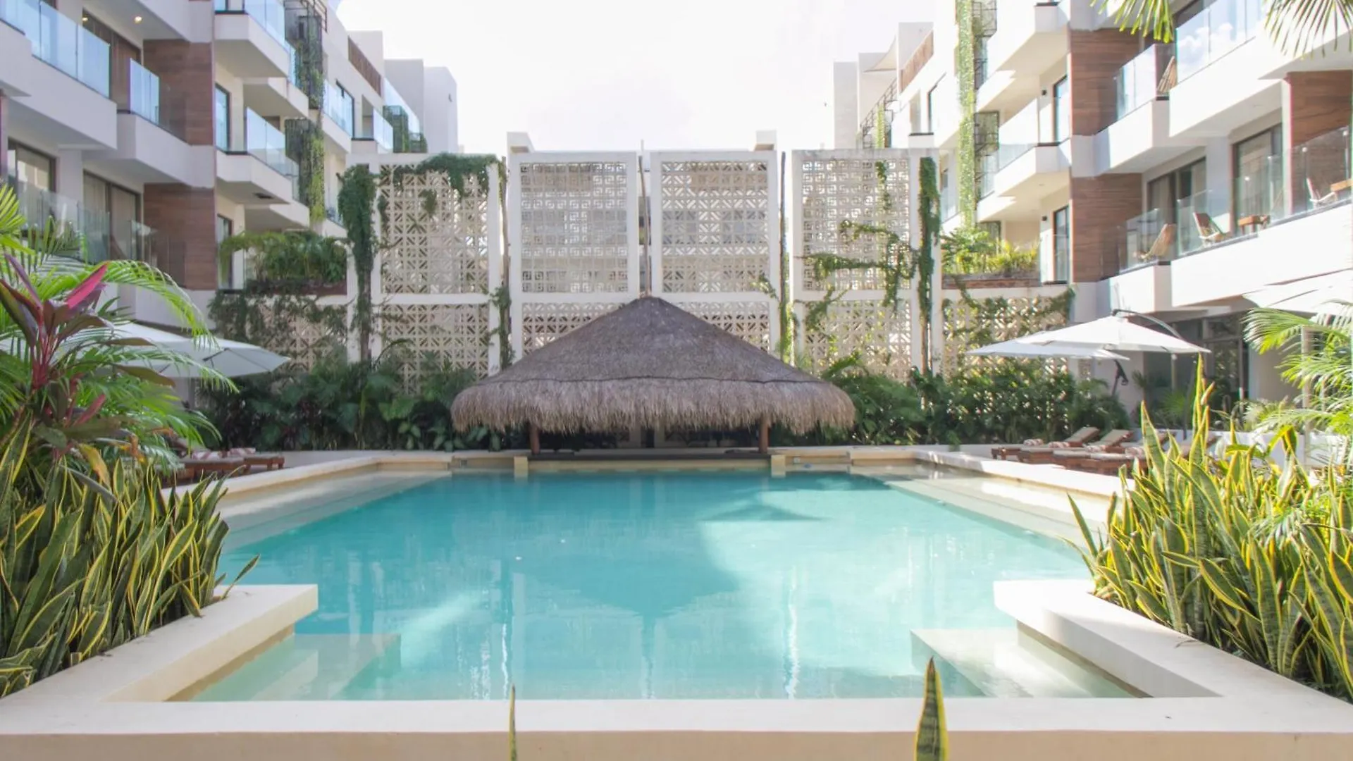 Holiday Inn Tulum By Ihg ホテル