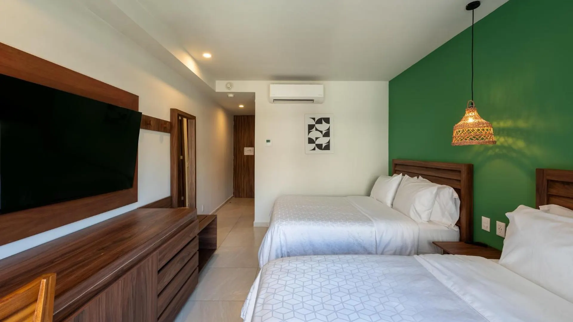 Holiday Inn Tulum By Ihg Hotel