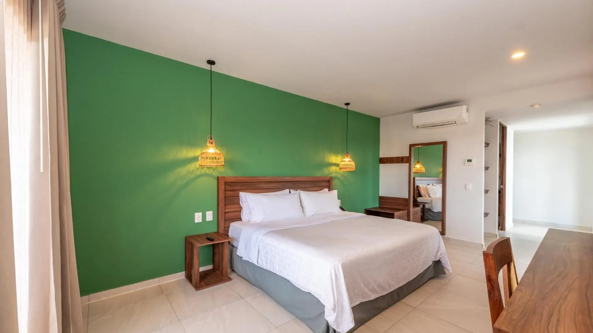 Holiday Inn Tulum By Ihg 4*,