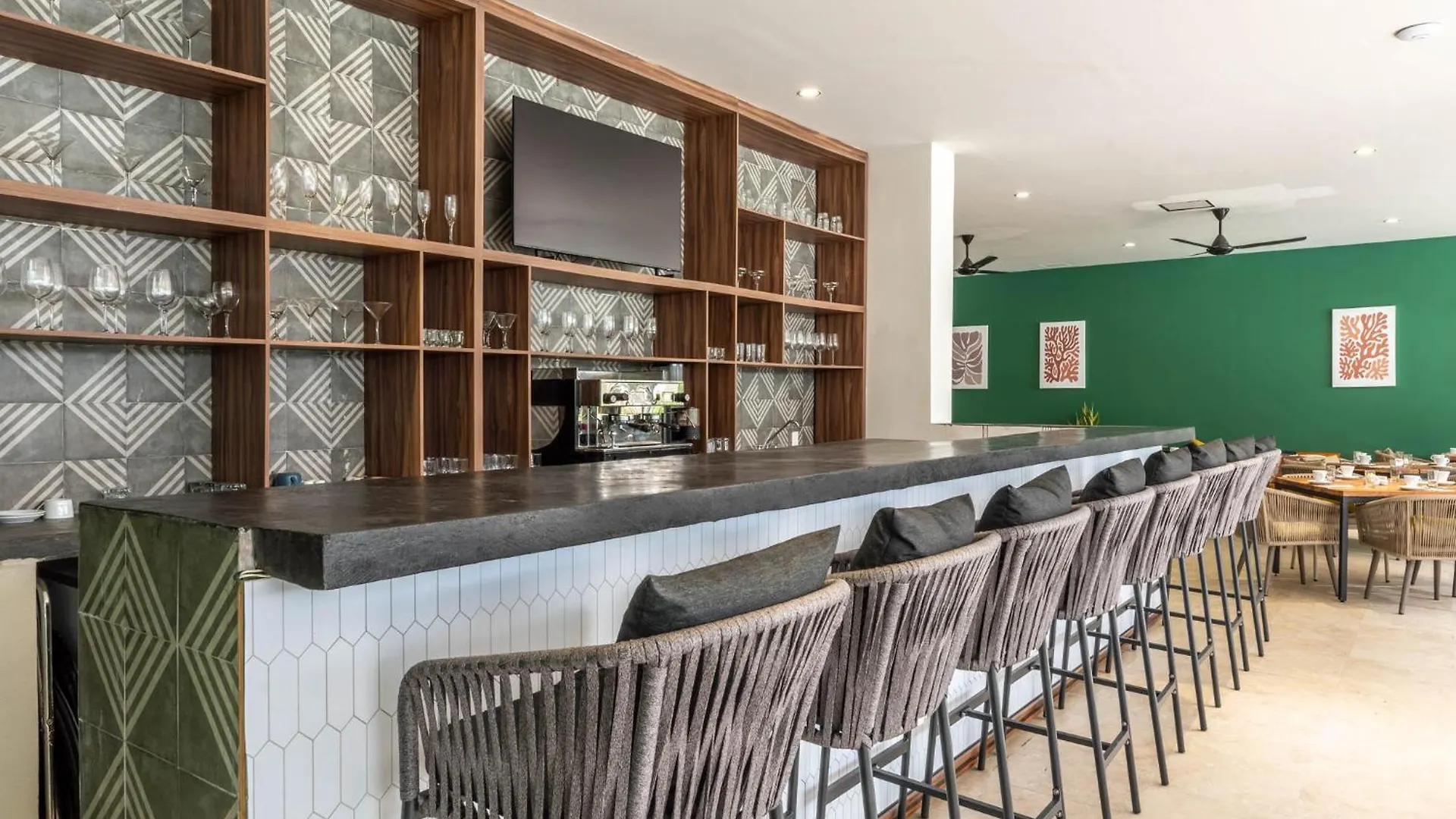 Holiday Inn Tulum By Ihg Hotel